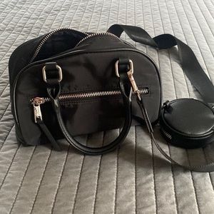 like new madden girl dome crossbody bag option to take strap off bag